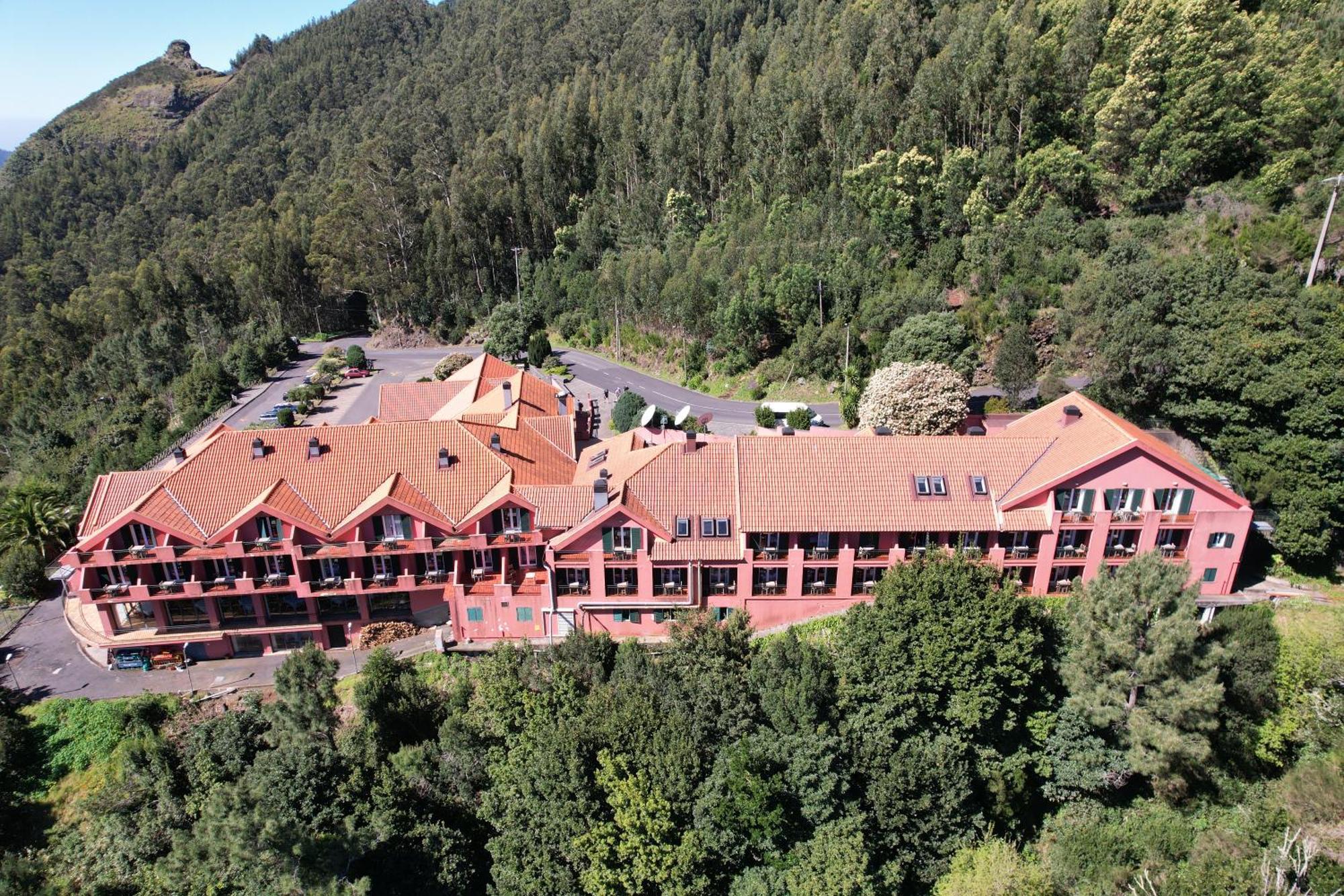 Valley View Hotel Encumeada Senhora do Rosário Exteriör bild